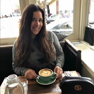 Meet your Posher, Ashley